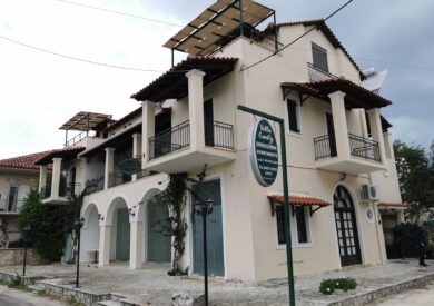 Grcka apartmani letovanje, Sivota, Jonska obala, vila Emily, eksterijer
